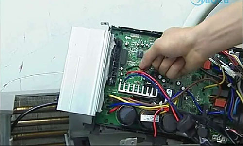 丽江市美的空调电话是多少